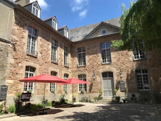 Perlepampille Dinan Exterior foto